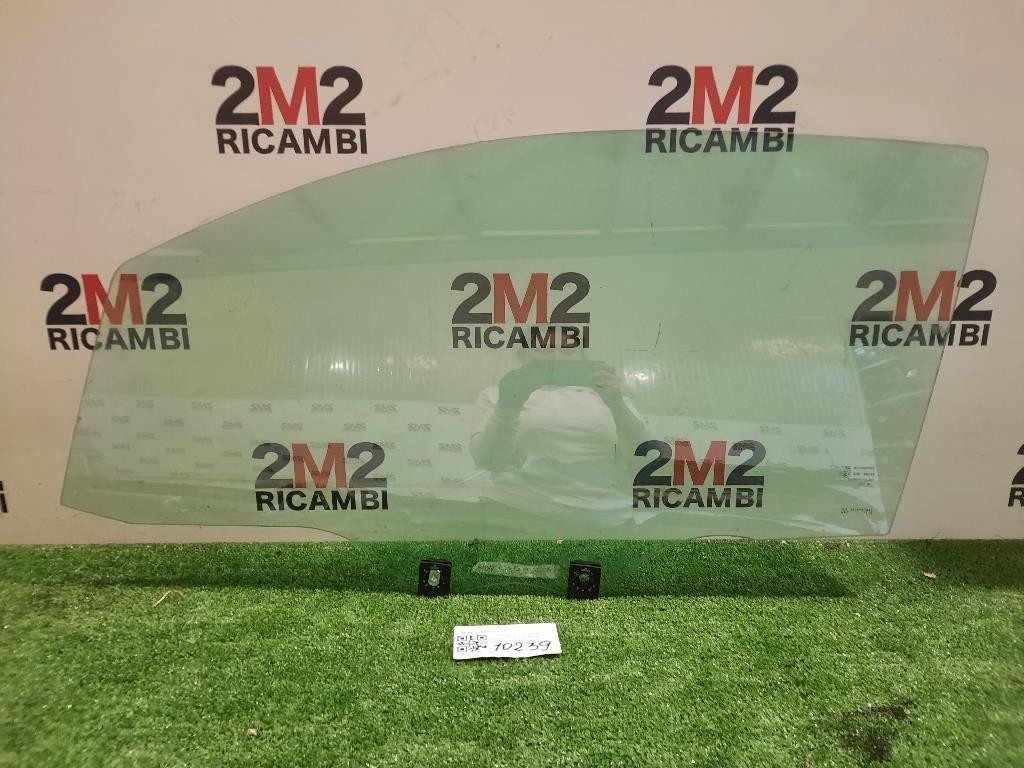 Cristallo Scendente Porta ANT SX 681120H030 Toyota AYGO II 2018