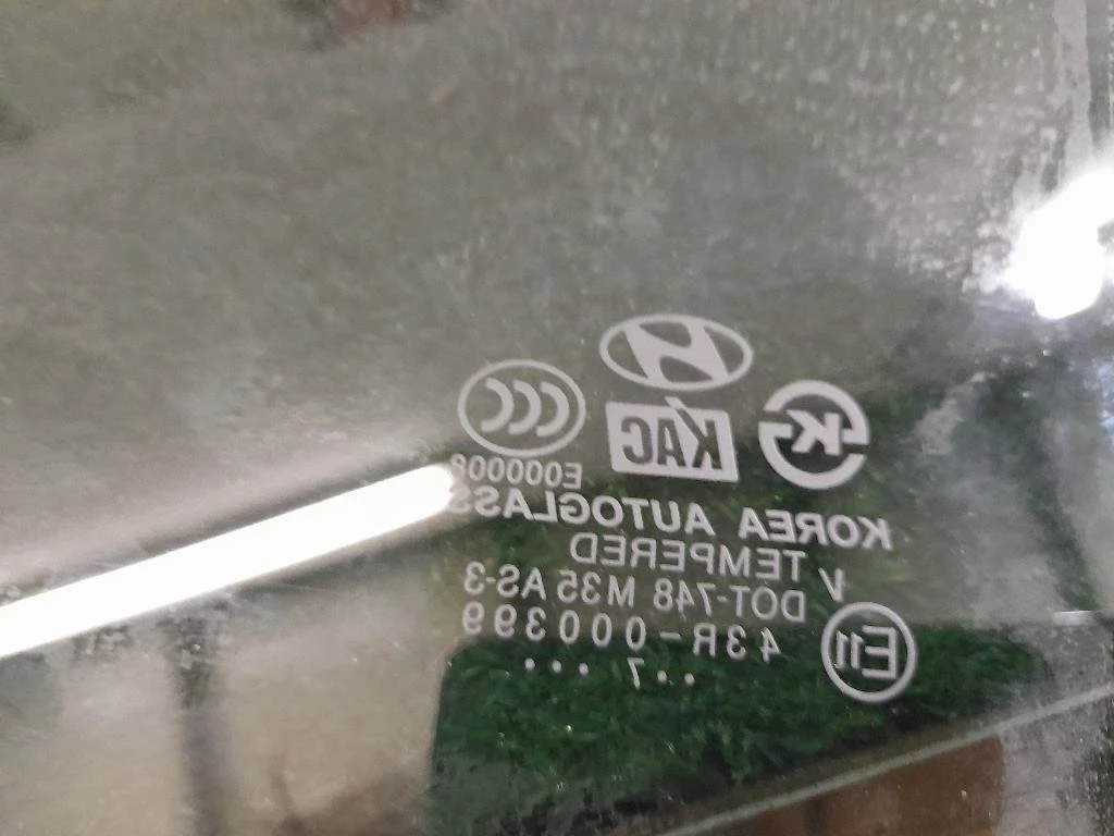 Cristallo Scendente Porta POST DX 834202E000 Hyundai Tucson I 2005