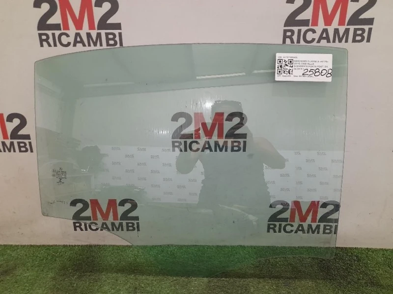 Cristallo Scendente Porta POST DX A1767350400 Mercedes Classe A W176 2015