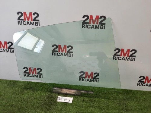 Cristallo Scendente Porta POST DX 681300D200 Toyota Yaris IV 2017