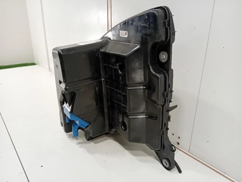 Serbatoio Adblue 4077103AD Audi A4 8W5 Avant 2015