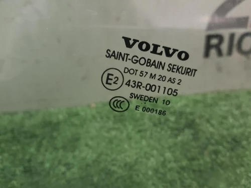 Cristallo Scendente Porta POST DX 31335329 Volvo V60 I 2010