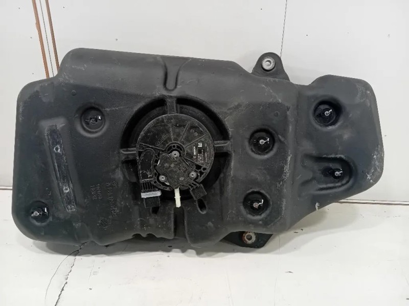 Serbatoio Adblue A1664704401 Mercedes Classe GLE W166 2015