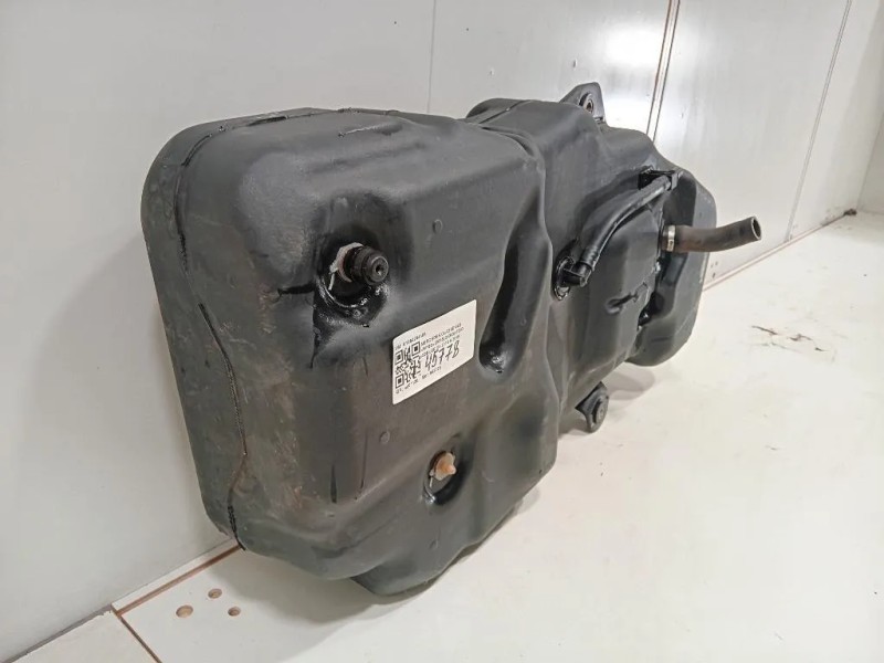 Serbatoio Adblue A1664704401 Mercedes Classe GLE W166 2015