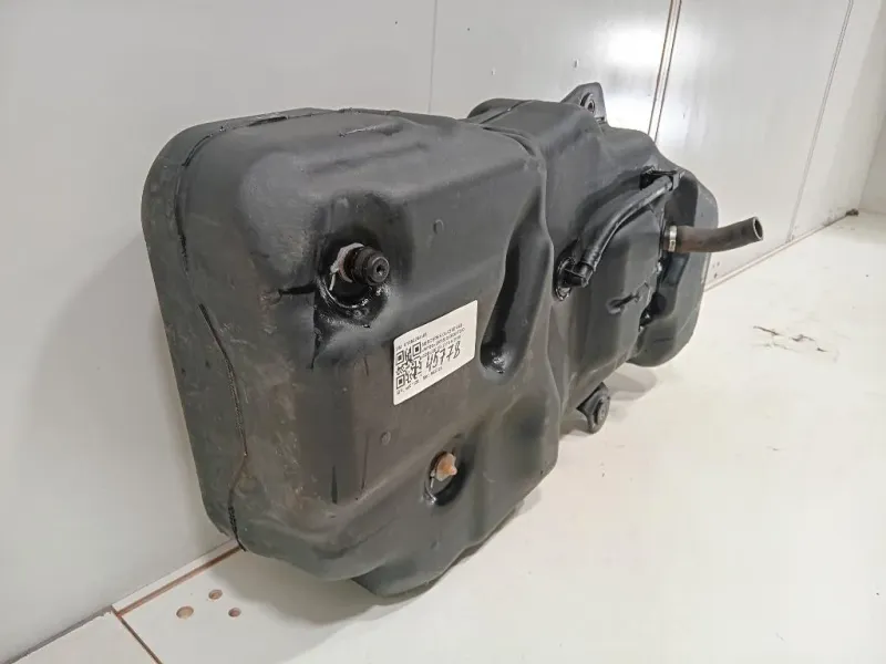 Serbatoio Adblue A1664704401 Mercedes Classe GLE W166 2015