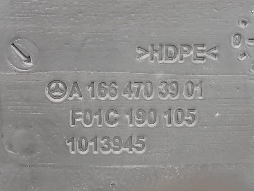 Serbatoio Adblue A1664703901 Mercedes Classe ML W166 2012