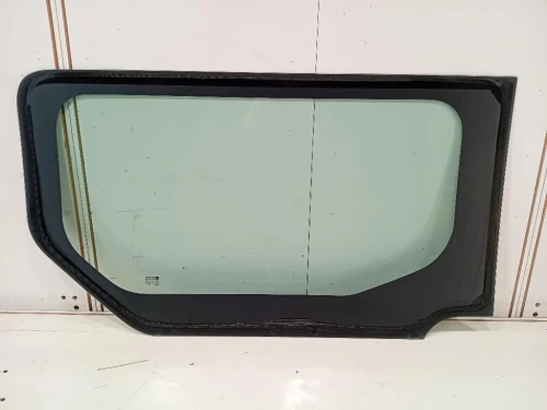 Cristallo Scorrevole Cristallo Porta Scorrevole POST DX CRISTALLO SCORREVOLE POST DX Renault Trafic III 2007