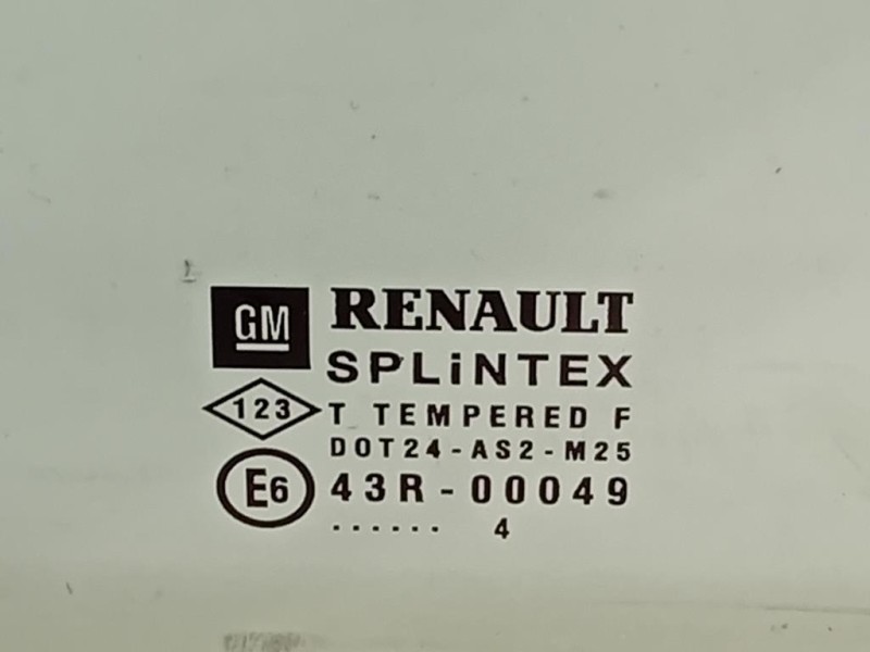 Cristallo Scorrevole Cristallo Porta Scorrevole POST DX CRISTALLO SCORREVOLE POST DX Renault Trafic III 2007