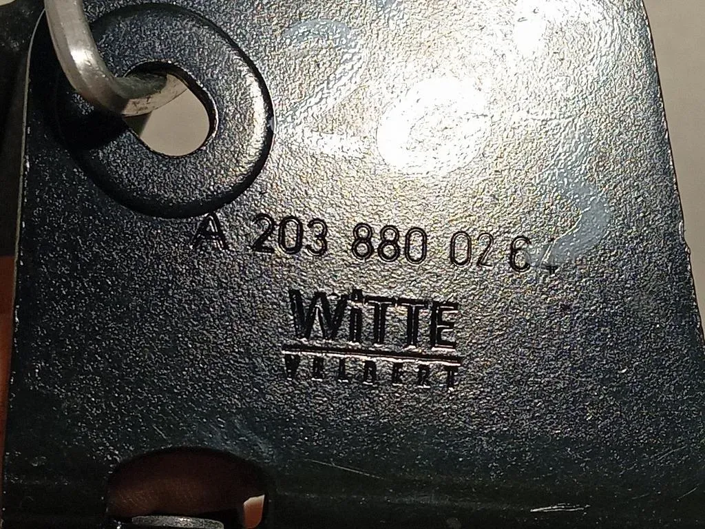 Serratura Cofano ANT A2038800264 Mercedes Classe C W203 2000