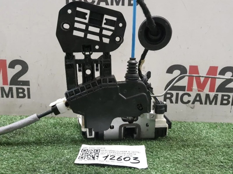 Serratura Porta ANT DX A1667200635 Mercedes Classe A W176 2013