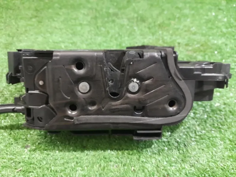 Serratura Porta ANT DX 5TB837016B Volkswagen GOLF VII 2017