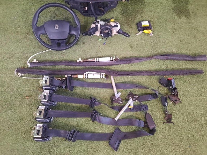 Cruscotto 681007196R Renault Mégane III 2012