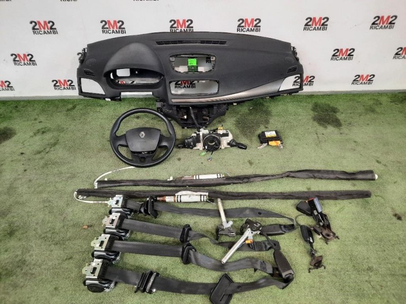 Cruscotto 681007196R Renault Mégane III 2012