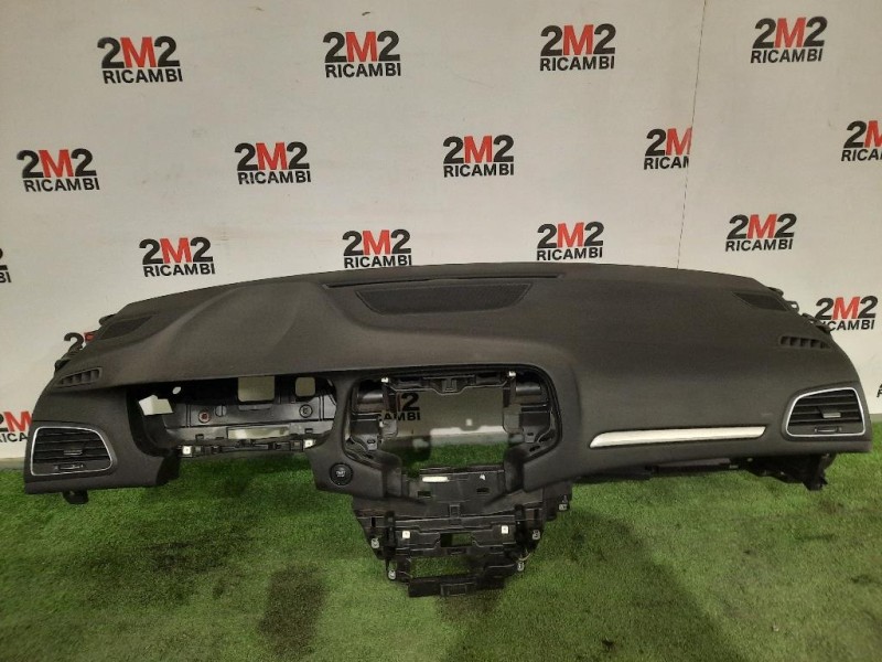 Cruscotto 681003980R Renault Mégane IV 2016