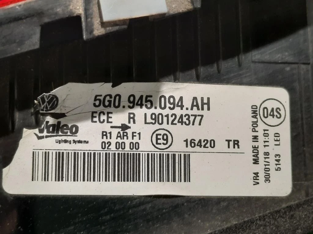 Fanale INT POST DX 5G0 945 094 AH Volkswagen GOLF VII 2017