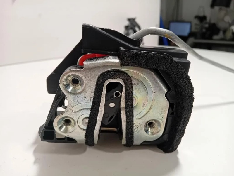 Serratura Porta ANT SX 813101Y050 Kia Picanto III 2011