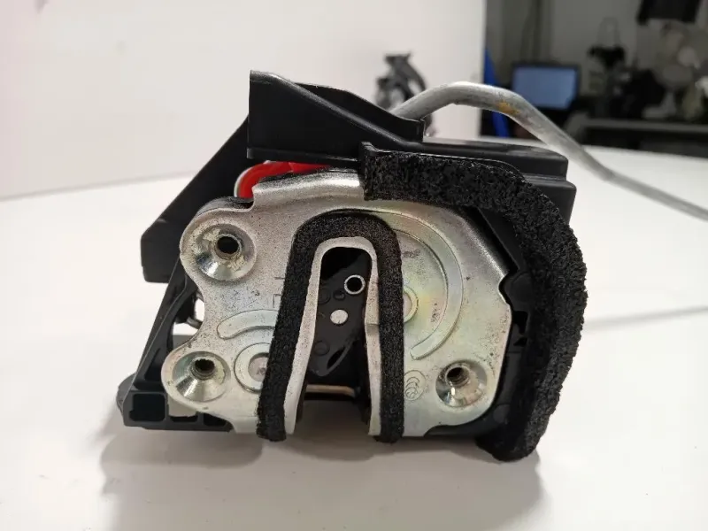 Serratura Porta ANT SX 813101Y050 Kia Picanto III 2011