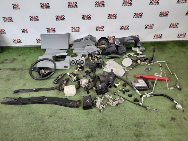 Cruscotto Parte SUP 682004A00F Nissan PIXO 2009