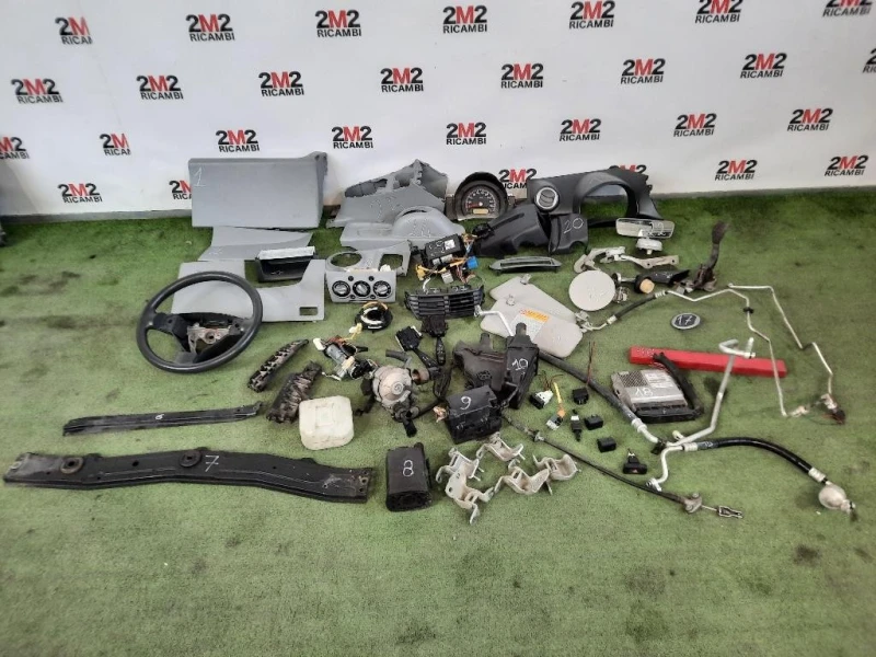 Cruscotto Parte SUP 682004A00F Nissan PIXO 2009