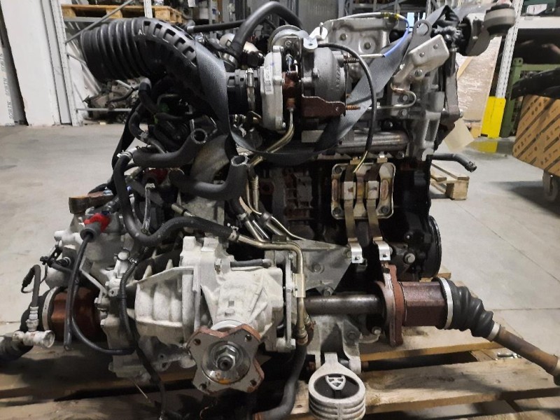 Motore Semicompleto M9R 173 CV 127 KW Nissan X-trail III 2011