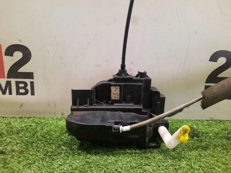 Serratura Porta ANT SX 80501JD900 Nissan Qashqai I 2007