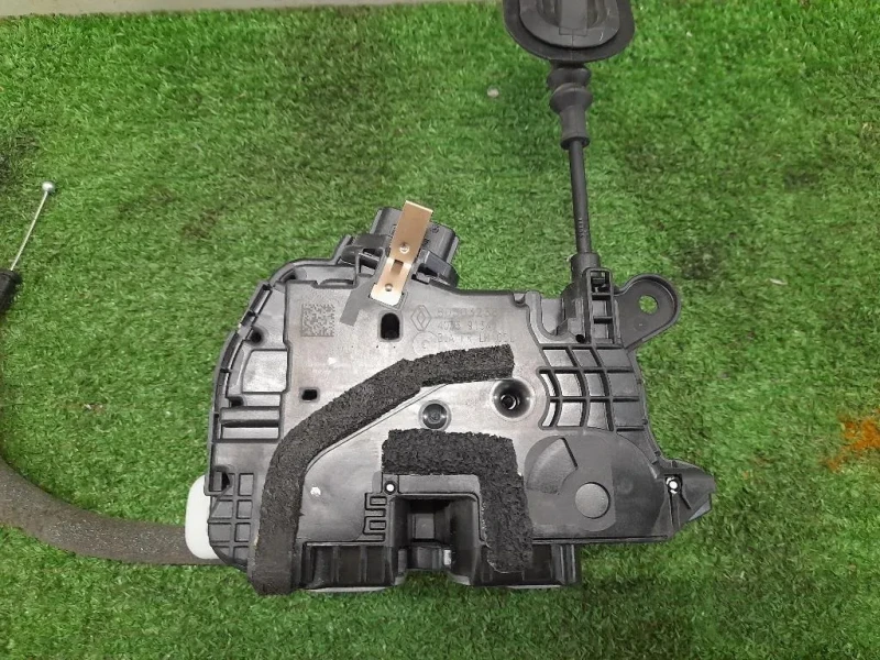 Serratura Porta ANT SX 805032387R Renault CLIO V 2019