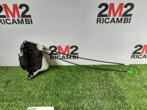 Serratura Porta ANT SX 690400D520 Toyota Yaris IV 2017