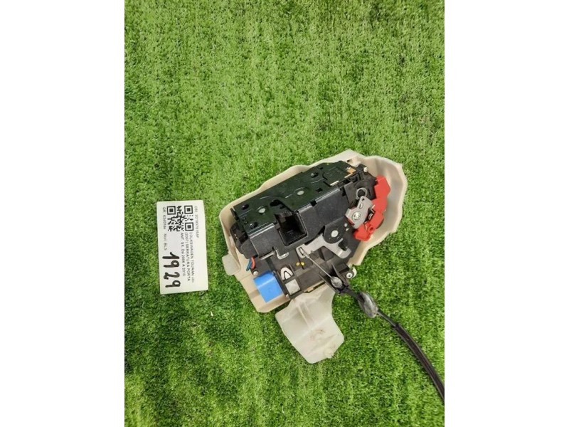 Serratura Porta ANT SX 3D1837015AP Volkswagen Touran II 2007