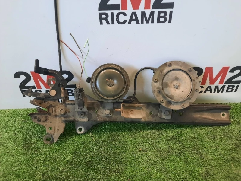 Cunetta Acqua Sottoparabrezza Nissan Navara 2005