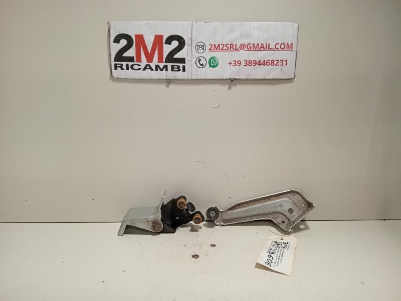 Cuscinetto Guida Porta Scorrevole SUP POST SX 777957489R Dacia Dokker 2013