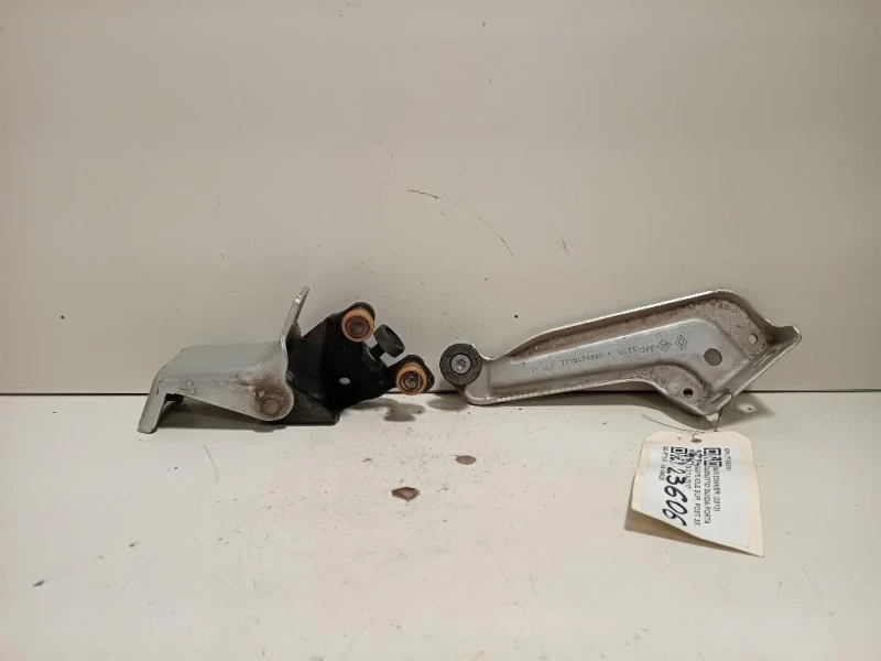 Cuscinetto Guida Porta Scorrevole SUP POST SX 777957489R Dacia Dokker 2013