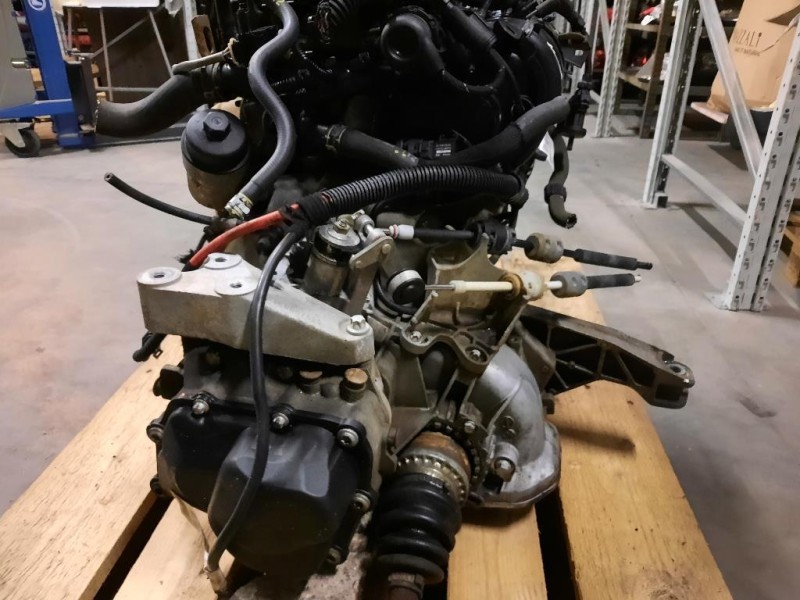 Motore Semicompleto A14XER 101 CV 74 KW Opel Meriva B 2010