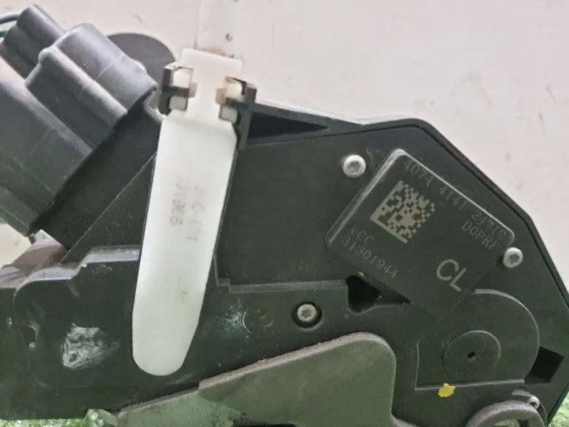 Serratura Porta POST DX 31301944 Volvo V60 I 2010