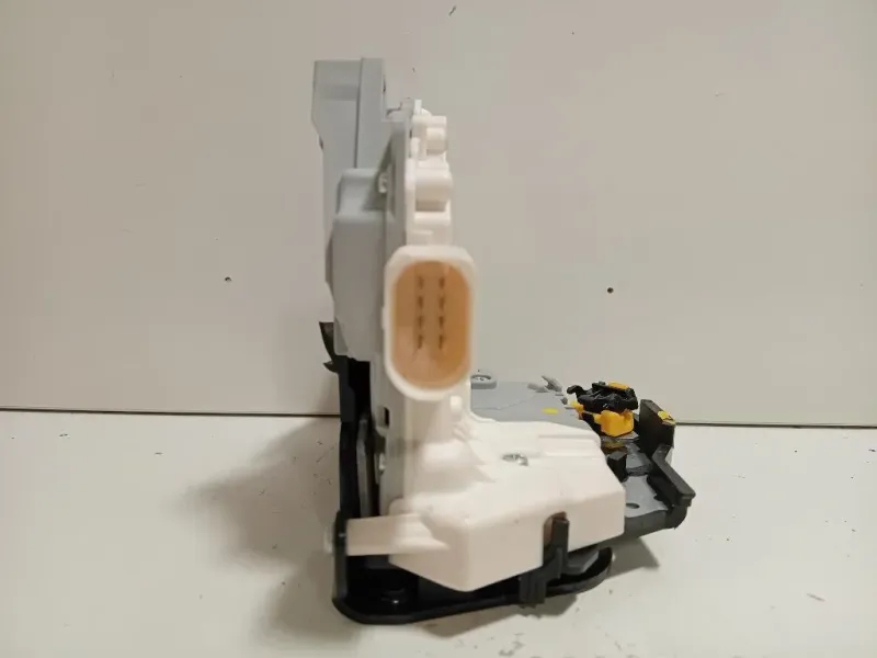 Serratura Porta POST SX 4F0 839 015 NUOVO Audi A3 8VA Sportback 2012