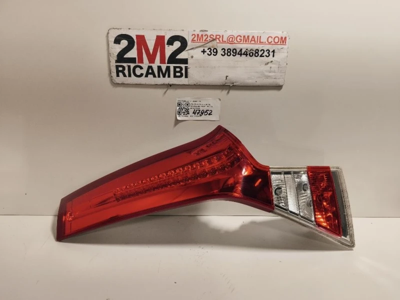 Fanale INT POST DX FANALE INT POST DX Volvo XC70 III 2013