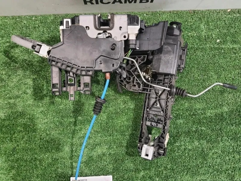 Serratura Porta POST SX A1667200735 Mercedes Classe A W176 2013