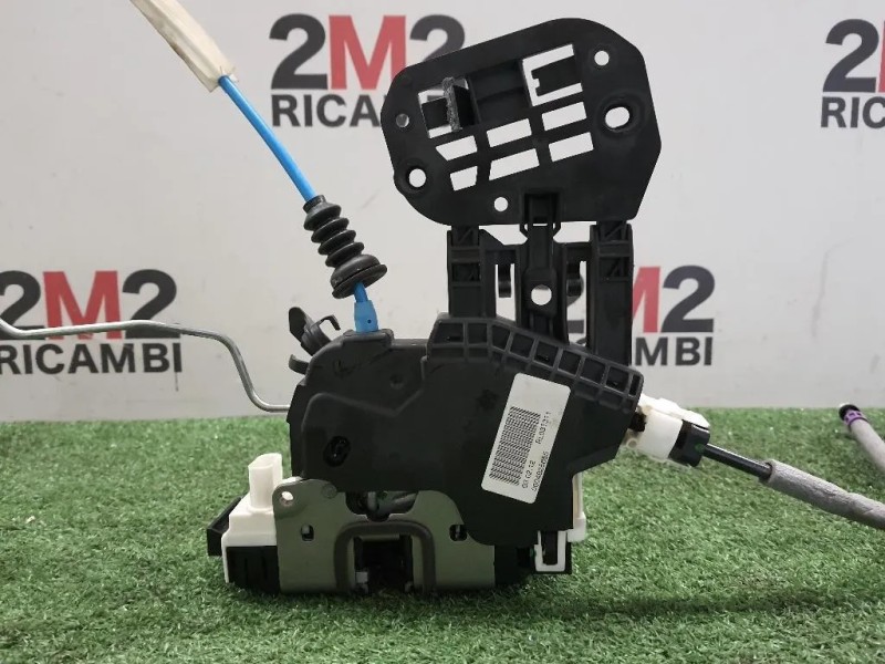 Serratura Porta POST SX A2047302735 Mercedes Classe B W246 2012