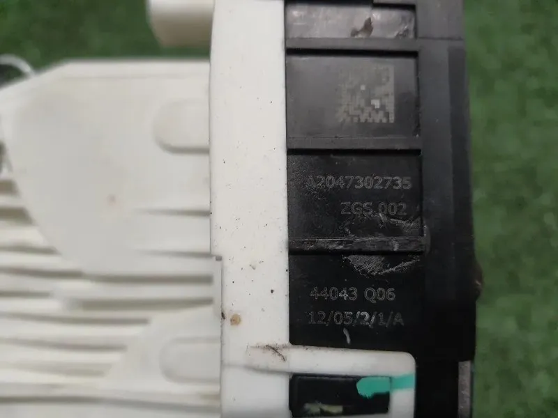 Serratura Porta POST SX A2047302735 Mercedes Classe B W246 2012