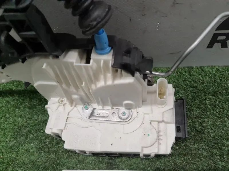 Serratura Porta POST SX A2047302735 Mercedes Classe B W246 2012