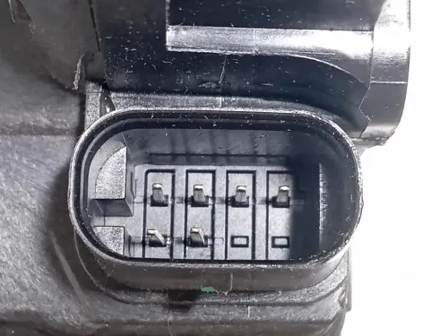 Serratura Porta POST SX A0997309600 Mercedes Classe C W205 2014