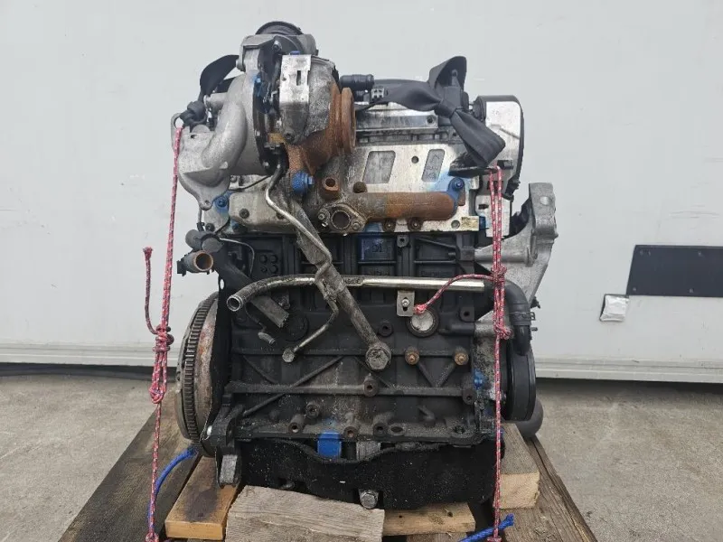 Motore Semicompleto CAYC 105CV 77KW Volkswagen GOLF VI 2009