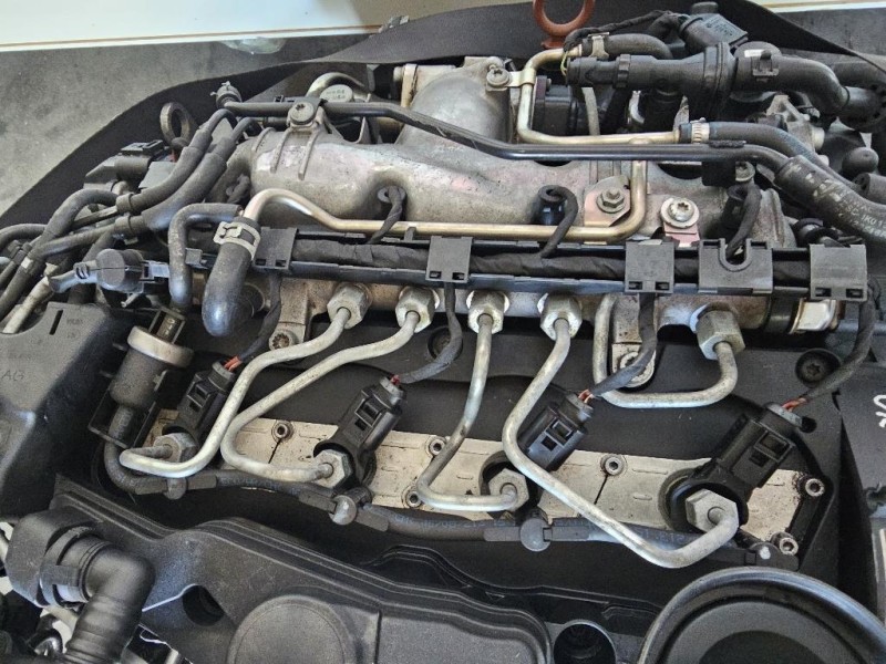 Motore Semicompleto CBAB 140 CV 103 KW Volkswagen GOLF VI 2009