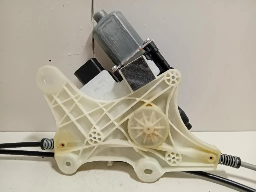 Serratura Portello POST 8W9 863 560 Audi A4 8W5 Avant 2015