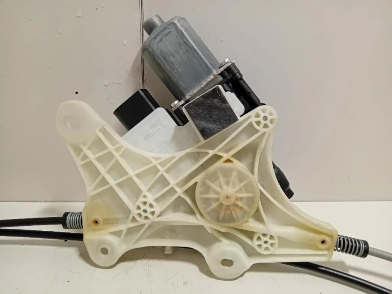 Serratura Portello POST 8W9 863 560 Audi A4 8W5 Avant 2015