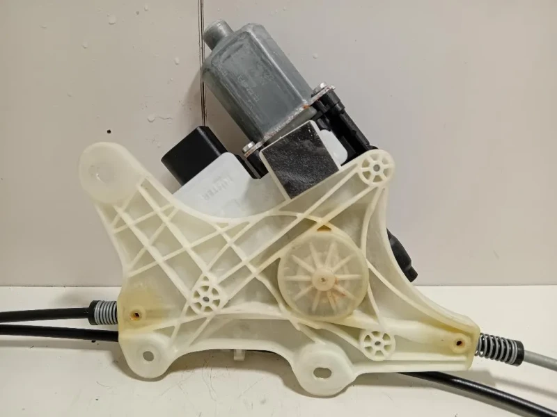 Serratura Portello POST 8W9 863 560 Audi A4 8W5 Avant 2015