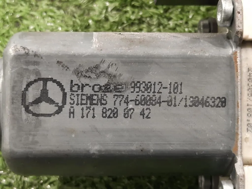 Motorino Alzacristallo Parafango POST DX A1718200742 Mercedes Classe SLK R171 2004