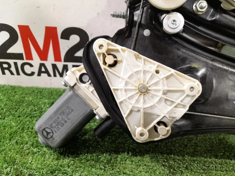 Motorino Alzacristallo Parafango POST DX A1718200842 Mercedes Classe SLK R171 2004