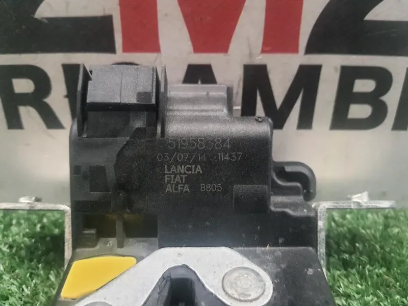 Serratura Portello POST 51958384 Fiat 500L 2013