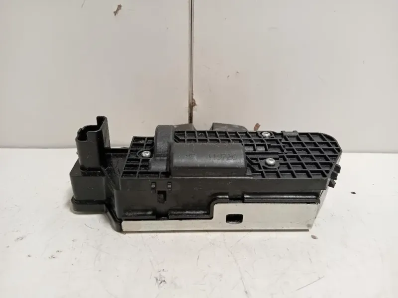 Serratura Portello POST Peugeot 2008 II 2020