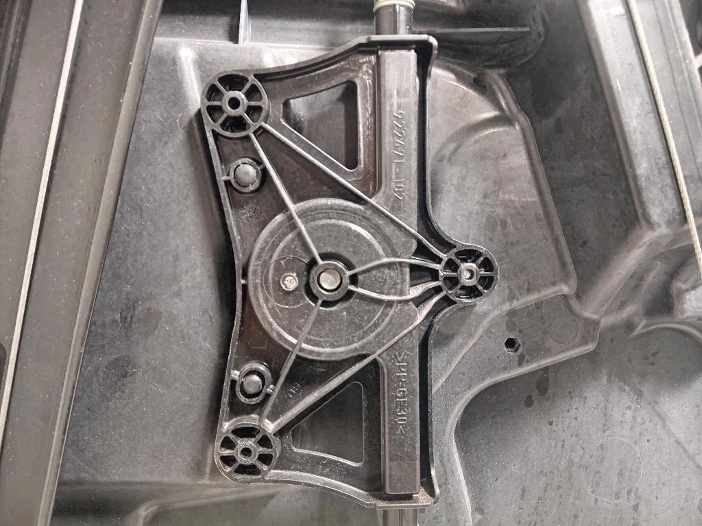 Motorino Alzacristallo Porta ANT SX A1669060201 Mercedes Classe ML W166 2012